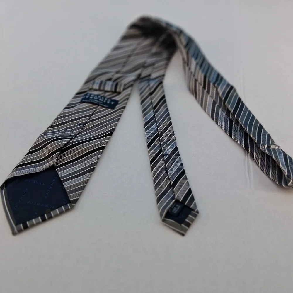 Charles Tyrwhitt Tie Mens OS Grey Striped Silk Classic Made in England Business - Picture 3 of 10